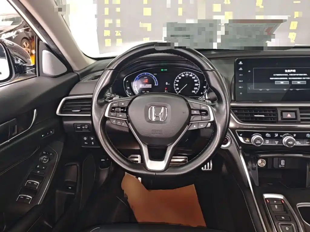 Honda Accord 2022 — фото 17