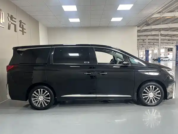 GAC Trumpchi M8 2023