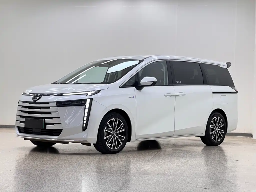 GAC Motor E8 PHEV 2024