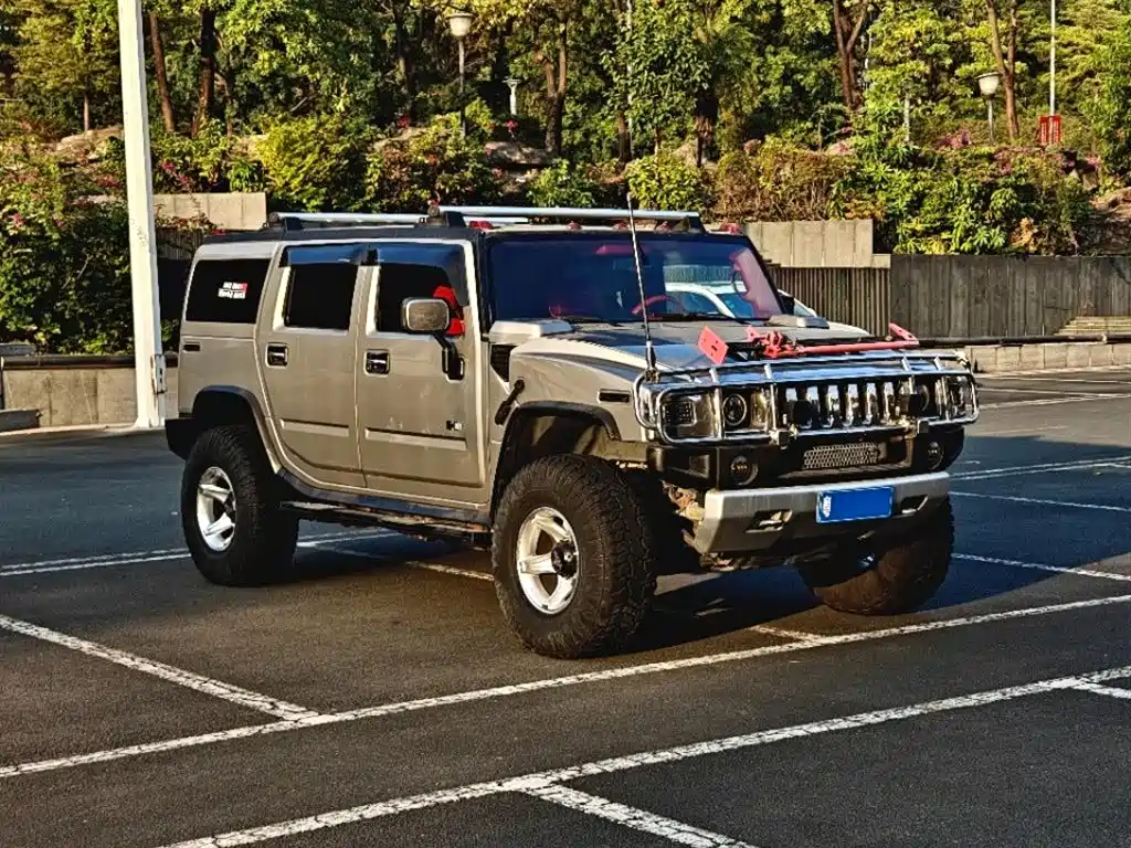 Hummer H2 2010 — фото 3