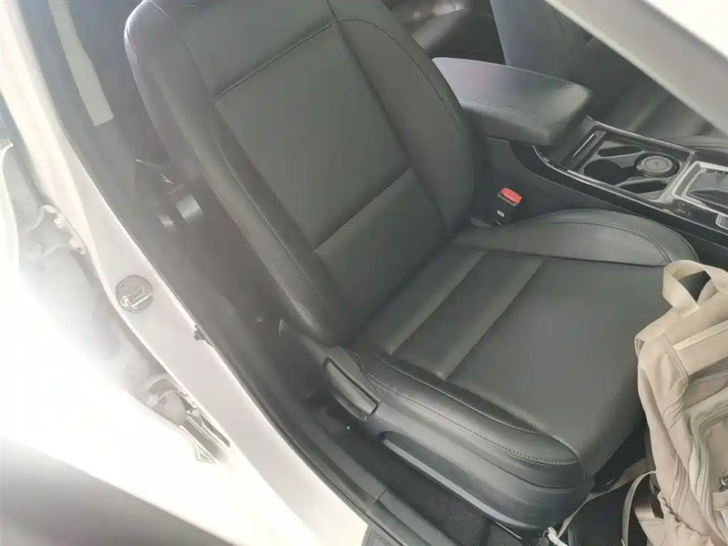 Hyundai Mistra 2015 — фото 25