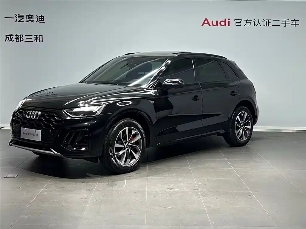 Audi Q5L 2024 — фото 1