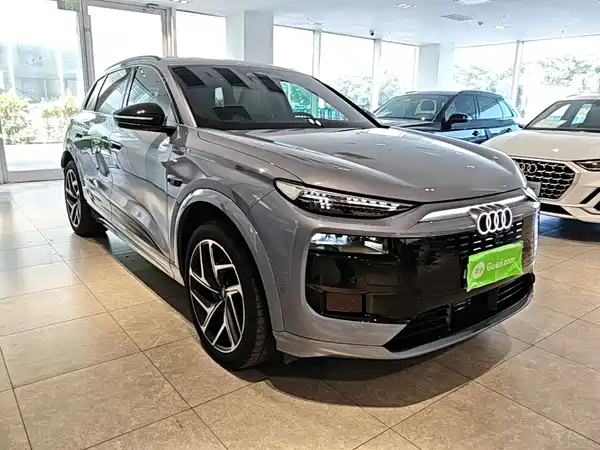 Audi Q6L E-Tron 2025