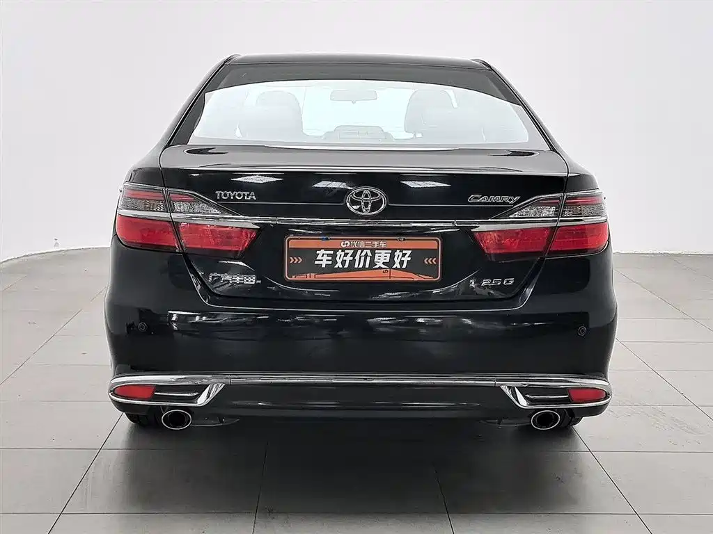 Toyota Camry 2017 — фото 4