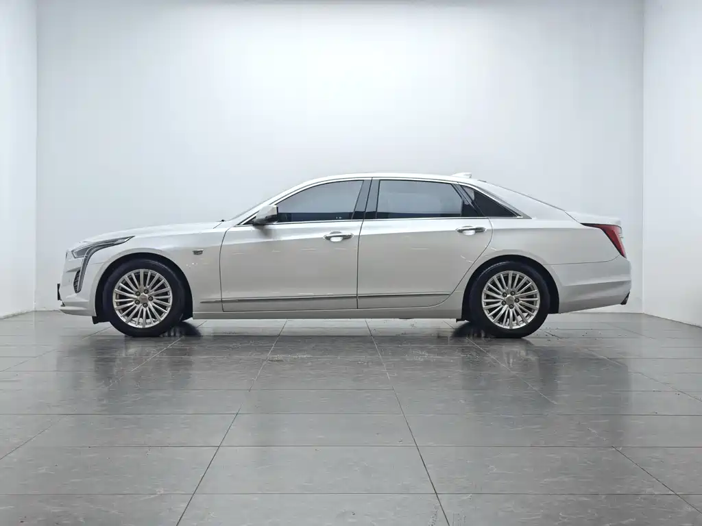 Cadillac CT6 2021 — фото 10