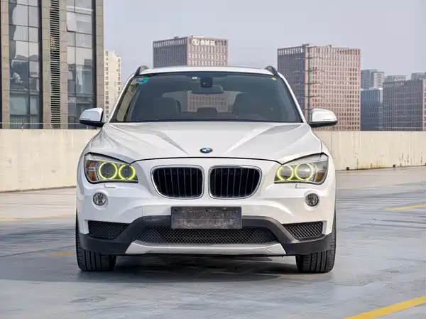BMW X1 2012