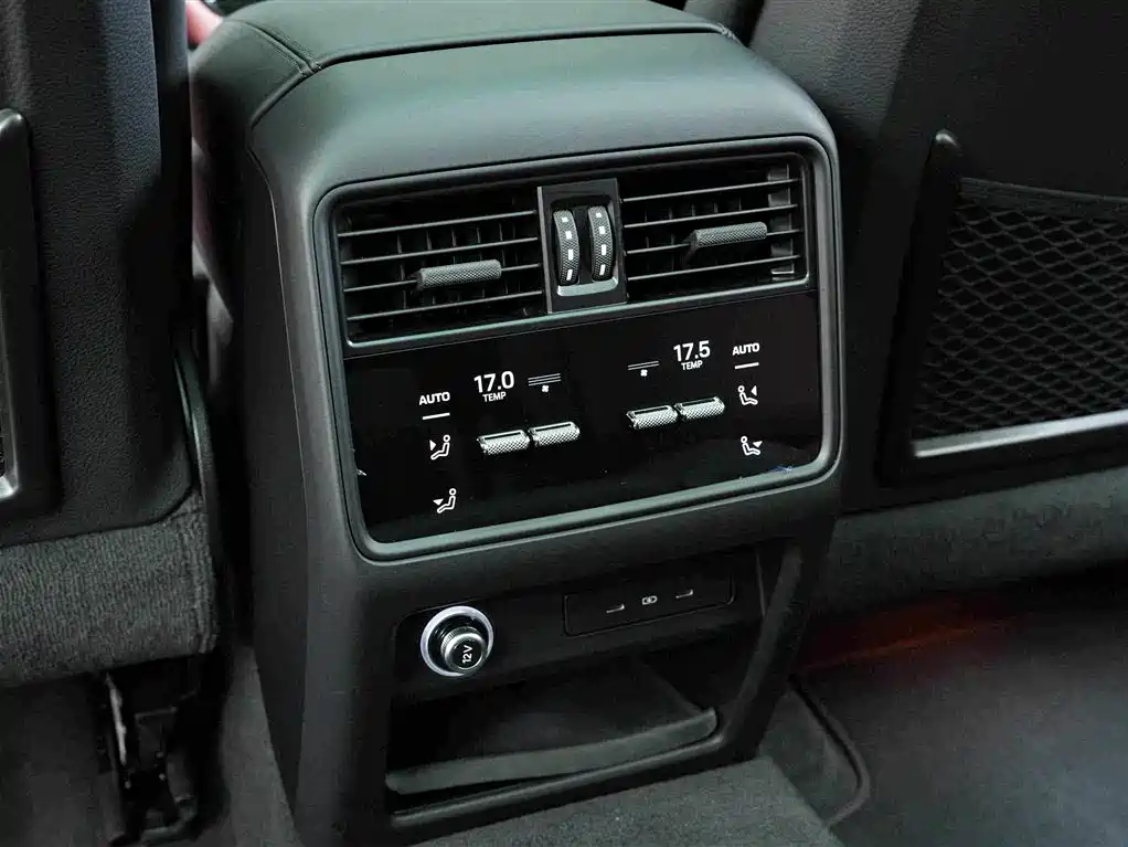 Porsche Cayenne 2025 — фото 20