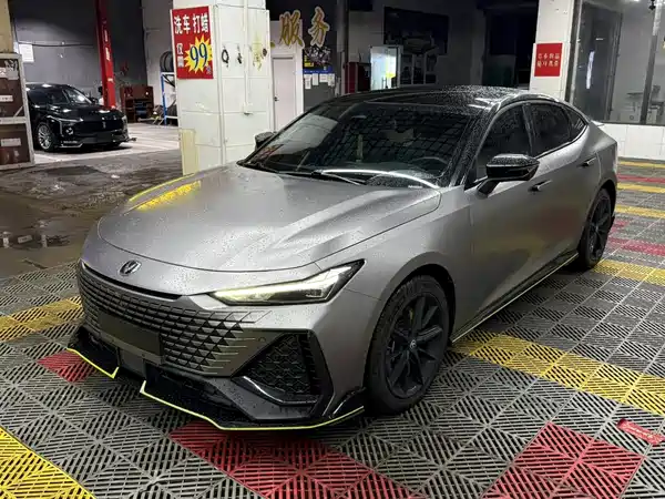 Changan UNI-V 2022