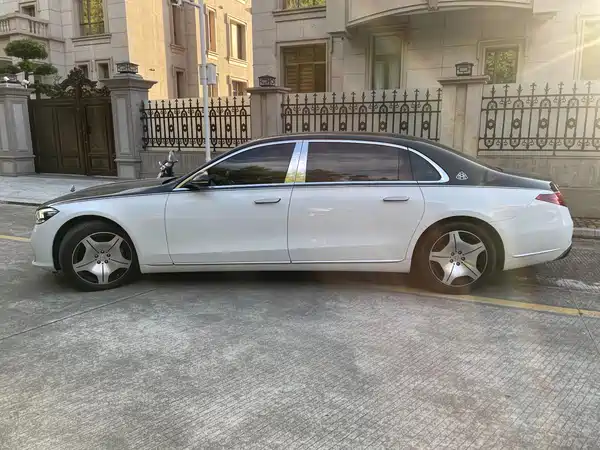 Mercedes-Benz Maybach S-Class 2024