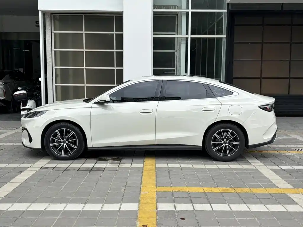 BYD Seal 06 2024