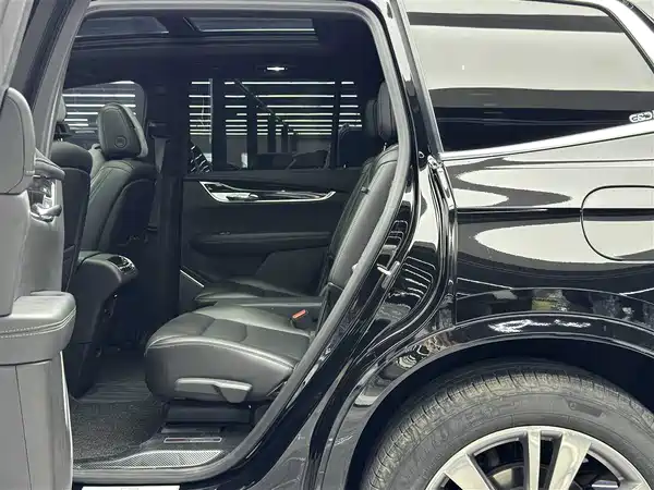 Cadillac XT6 2021