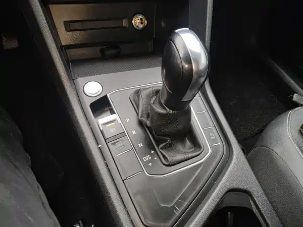 Volkswagen Tiguan L 2023