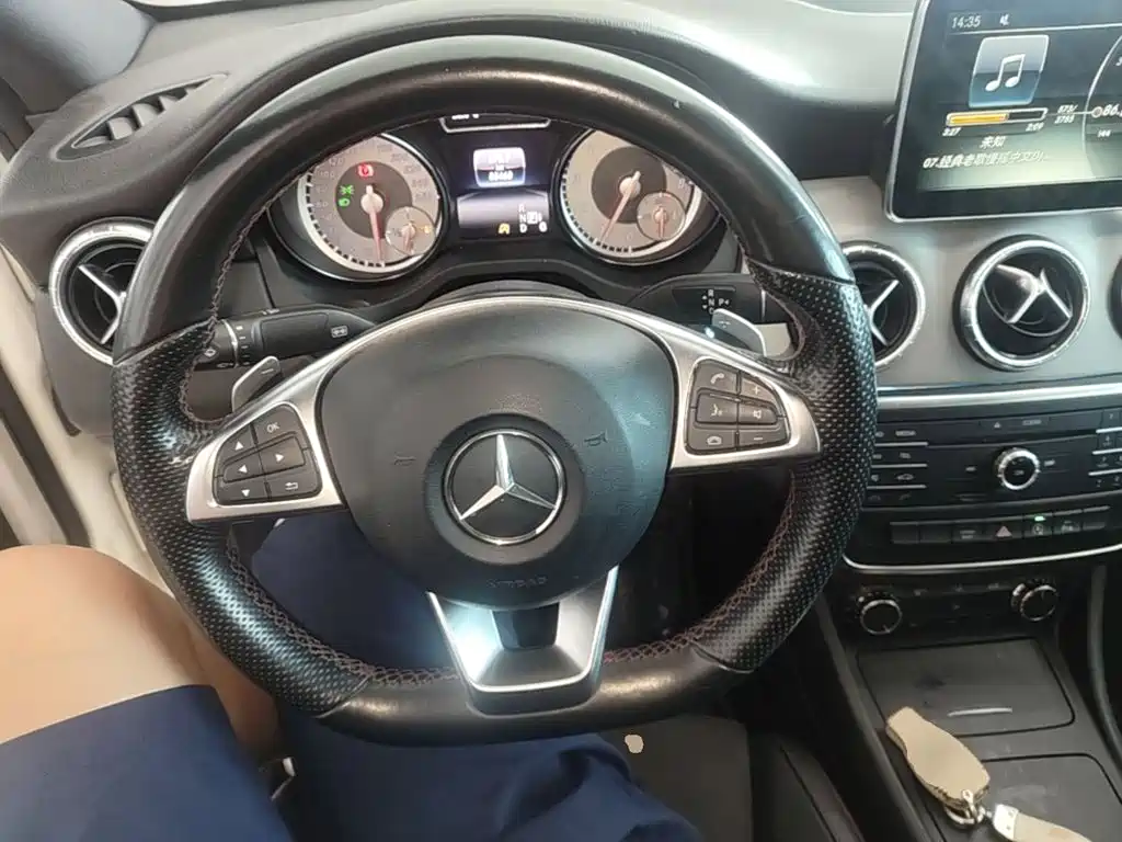 Mercedes-Benz CLA 2016 — фото 11