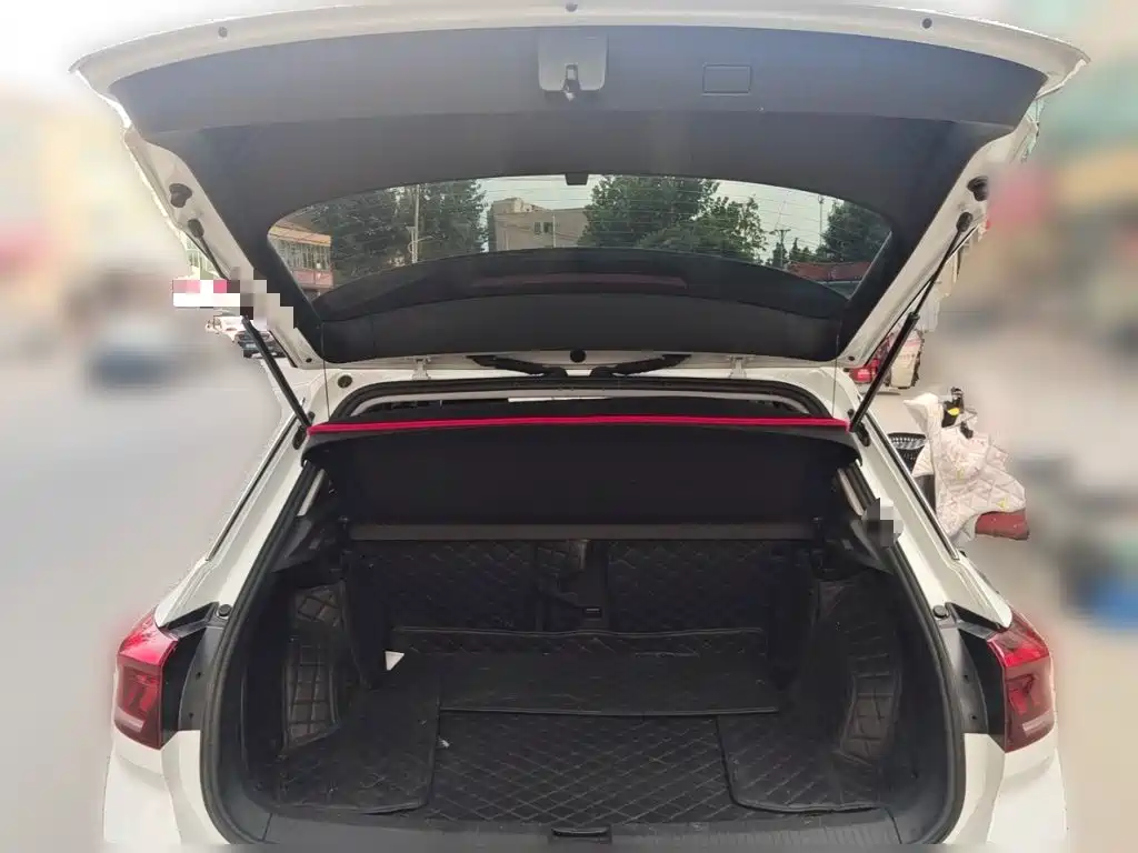 Volkswagen T-Roc 2022 — фото 15