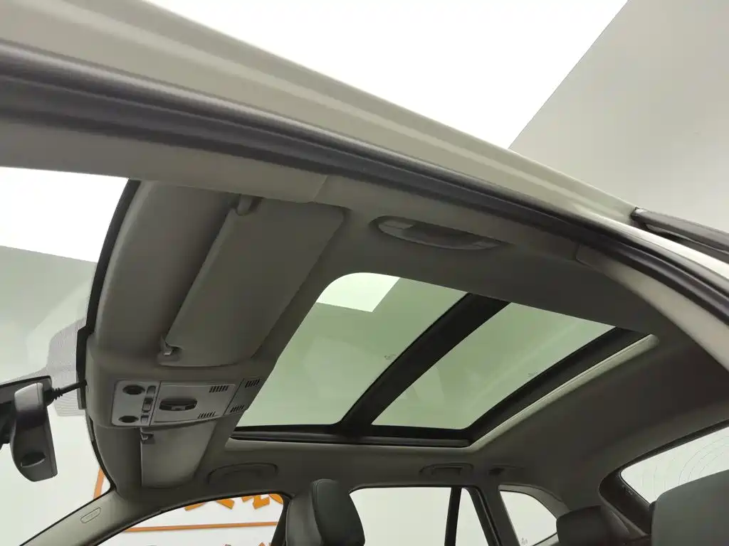 BMW X1 2012 — фото 14