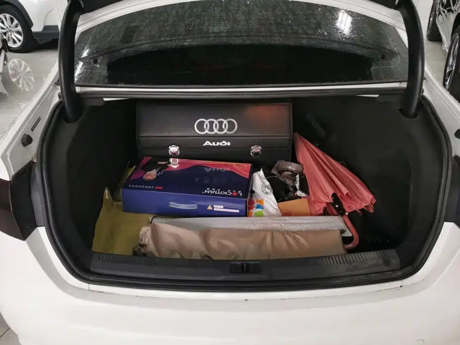 Audi A4L 2014