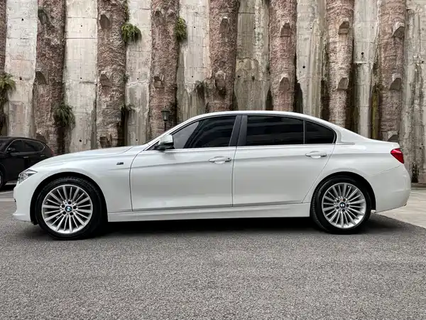 BMW 3 Series 2018