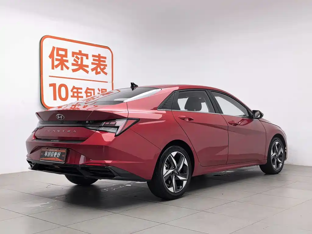 Hyundai Elantra 2021