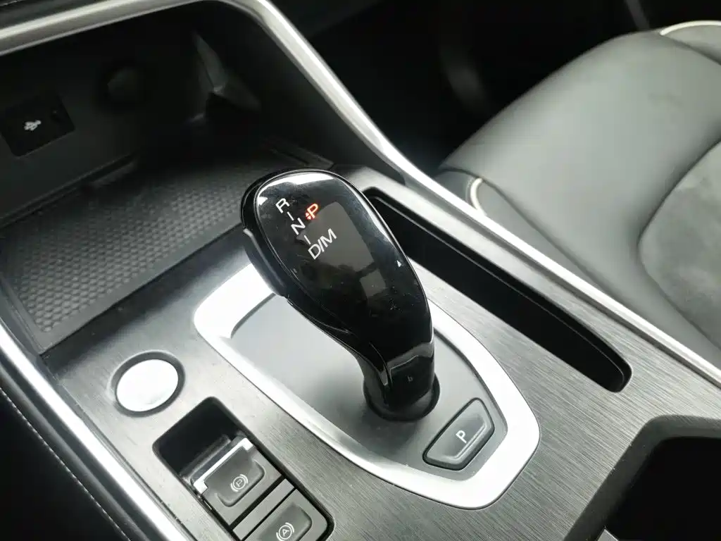 Haval H6 2023 — фото 13