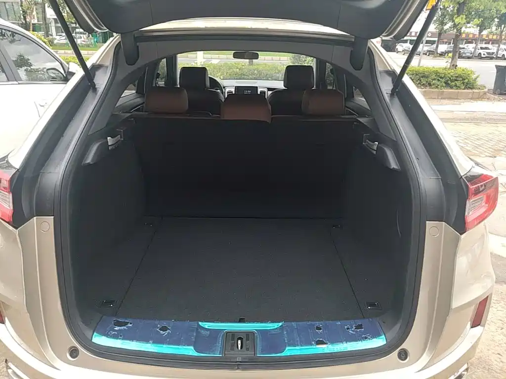 Honda UR-V 2018 — фото 19