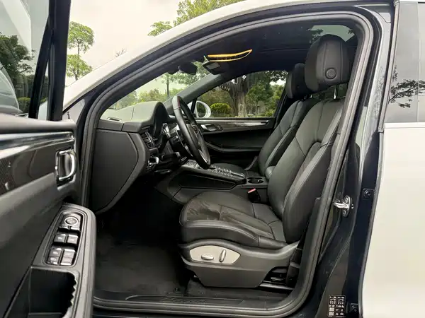 Porsche Macan 2018
