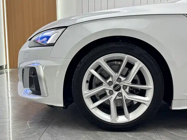 Audi A5 2023
