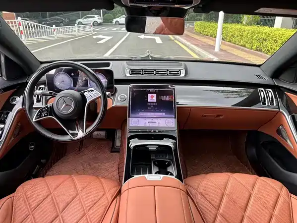 Mercedes-Benz Maybach S-Class 2023