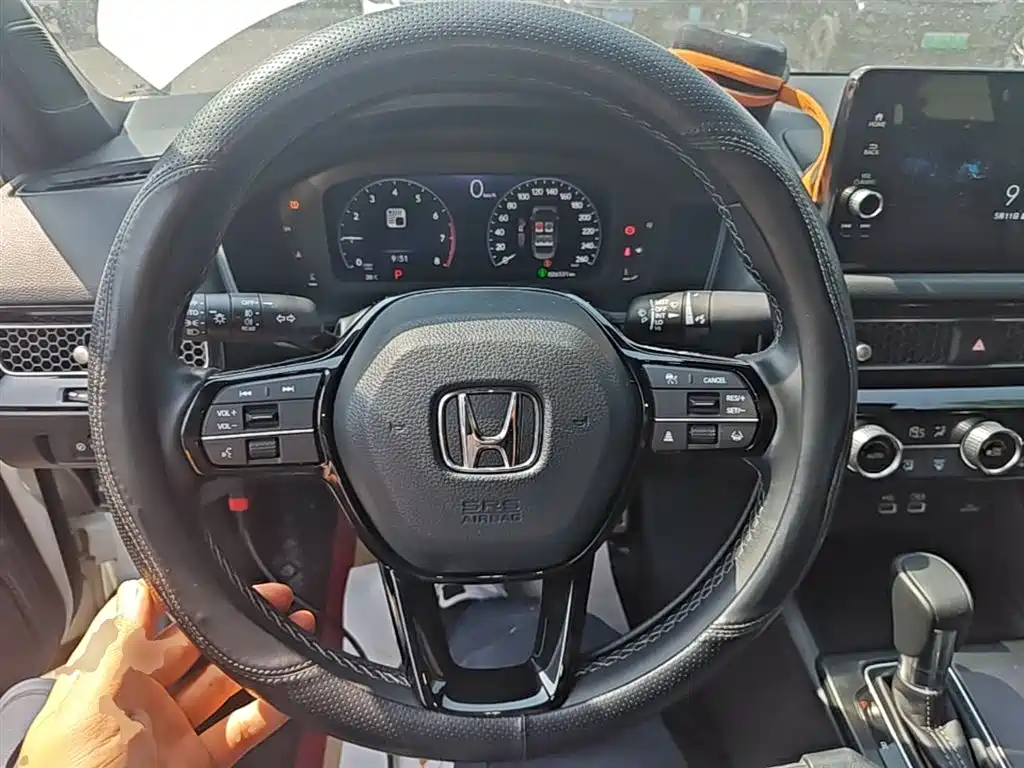 Honda Civic 2022 — фото 11
