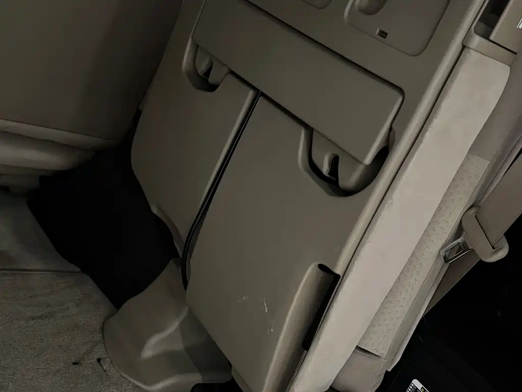 Toyota Land Cruiser 2012 — фото 23