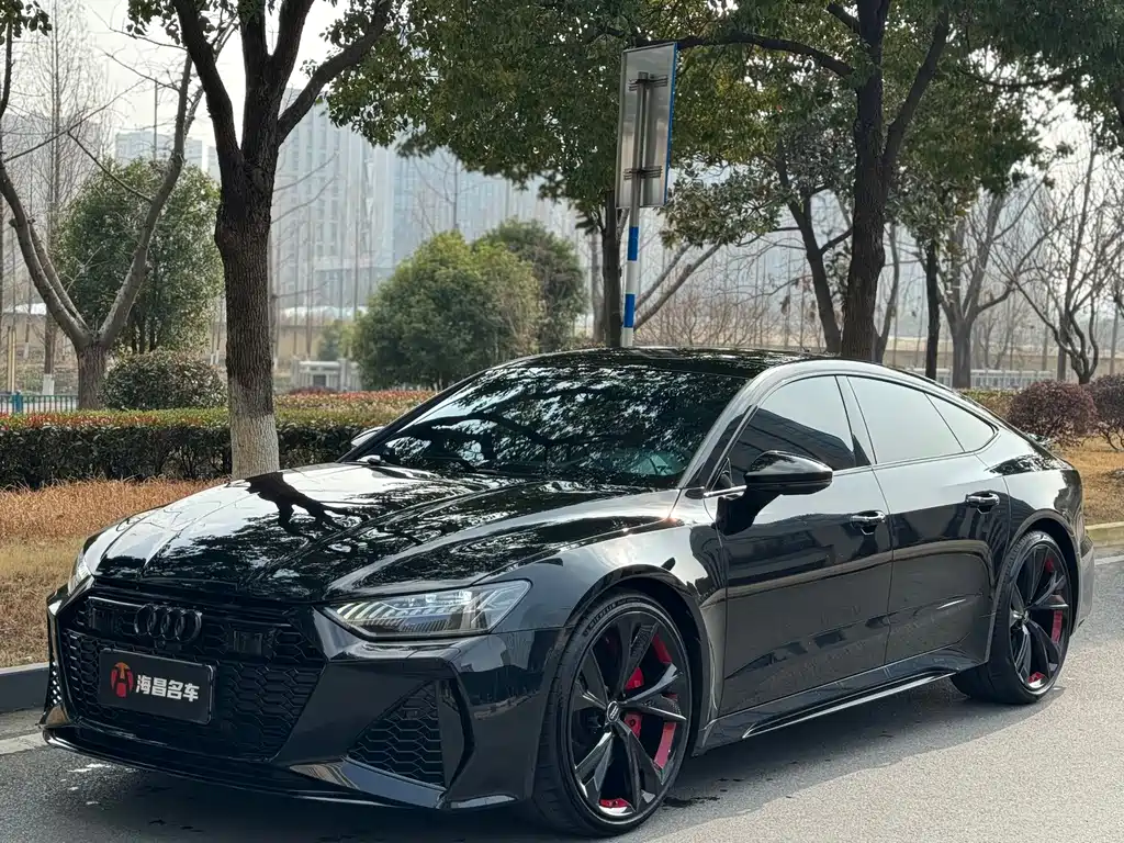 Audi RS 7 2023 — фото 10