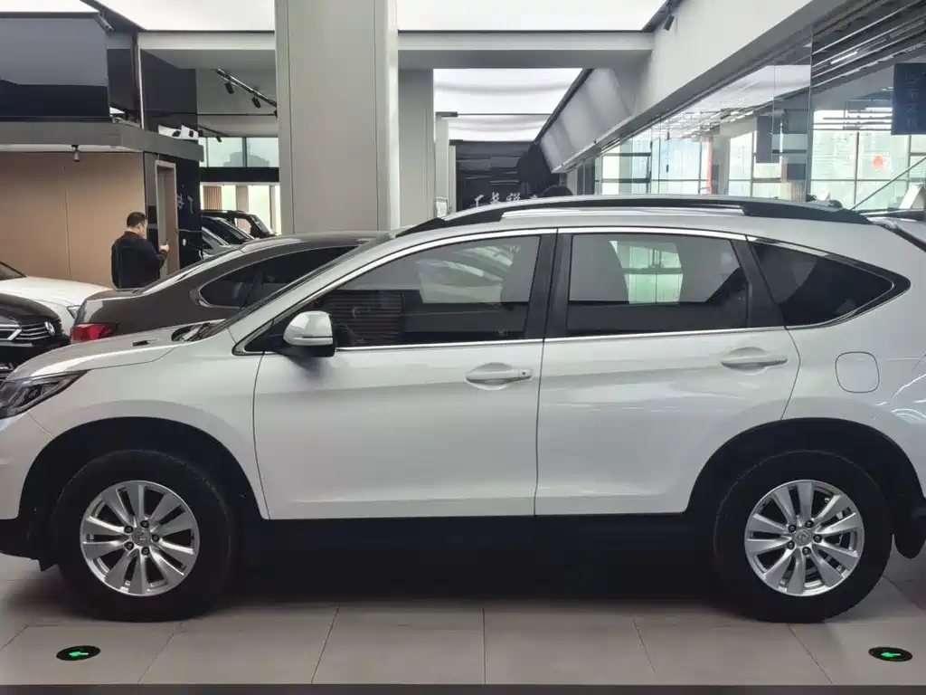 Honda CR-V 2017 — фото 3