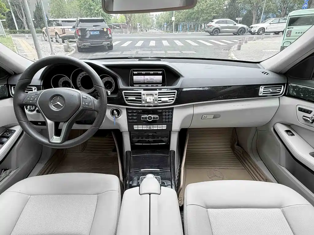Mercedes-Benz E-Class 2014 — фото 12