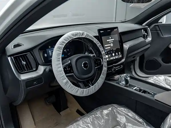 Volvo XC60 2026
