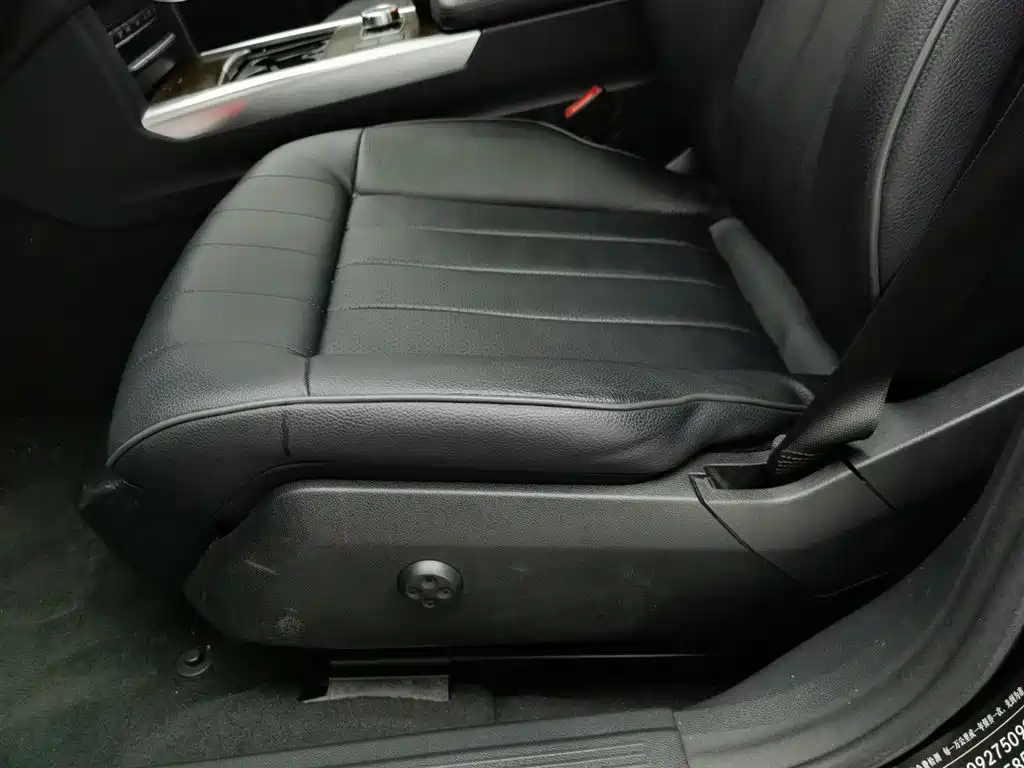 Mercedes-Benz E-Class 2015 — фото 20