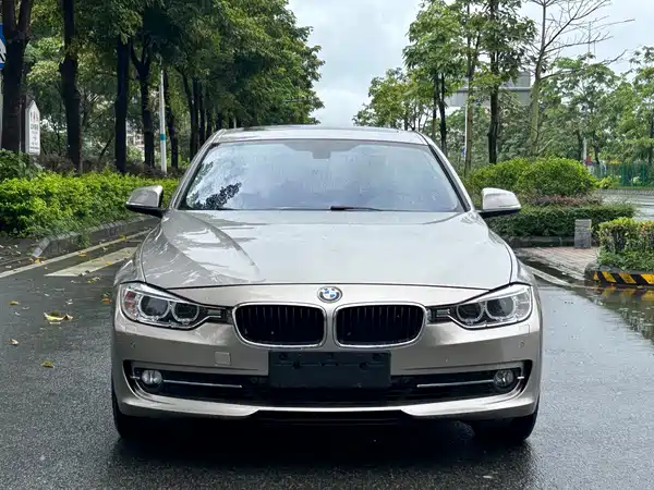 BMW 3 Series 2013
