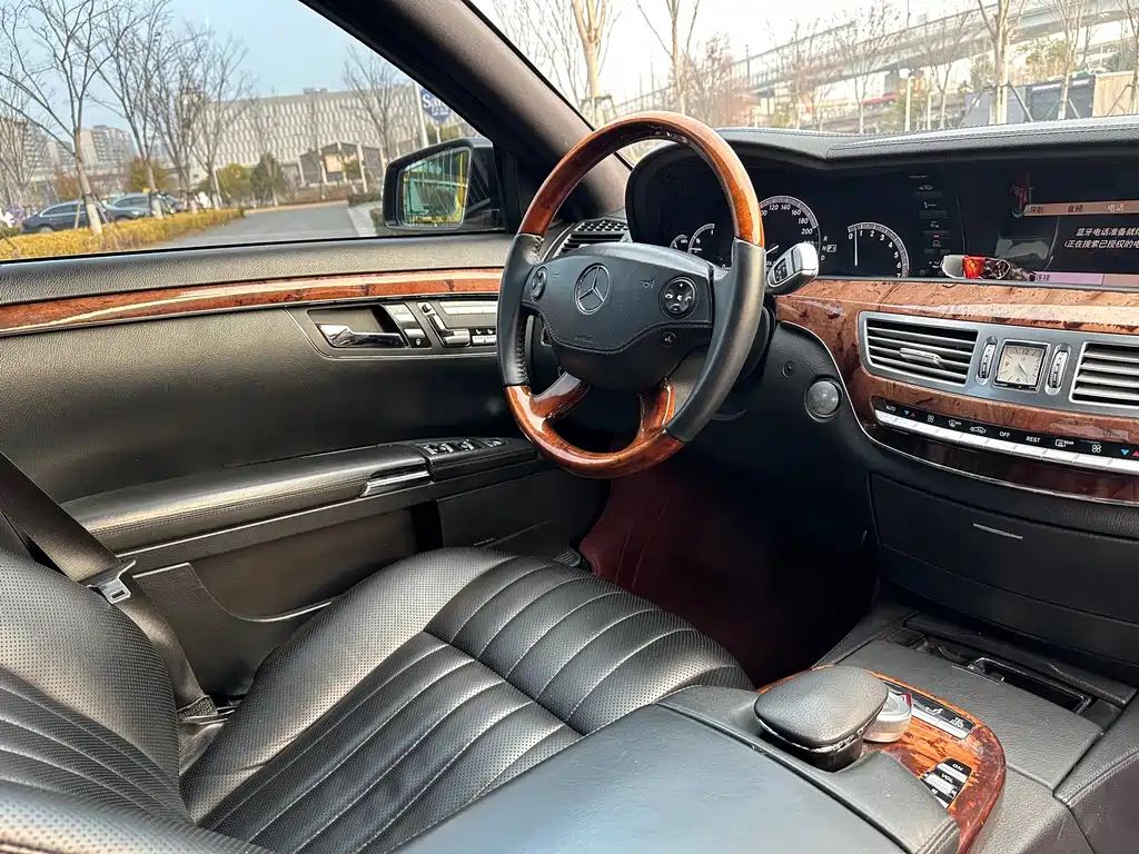 Mercedes-Benz S-Class 2011 — фото 11