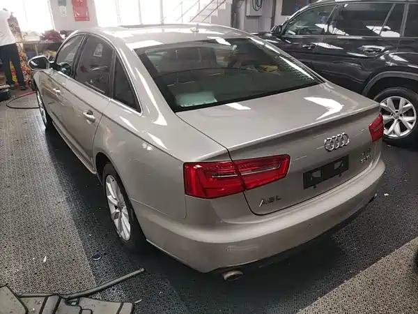 Audi A6L 2015