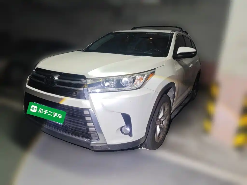 Toyota Highlander 2020 — фото 2