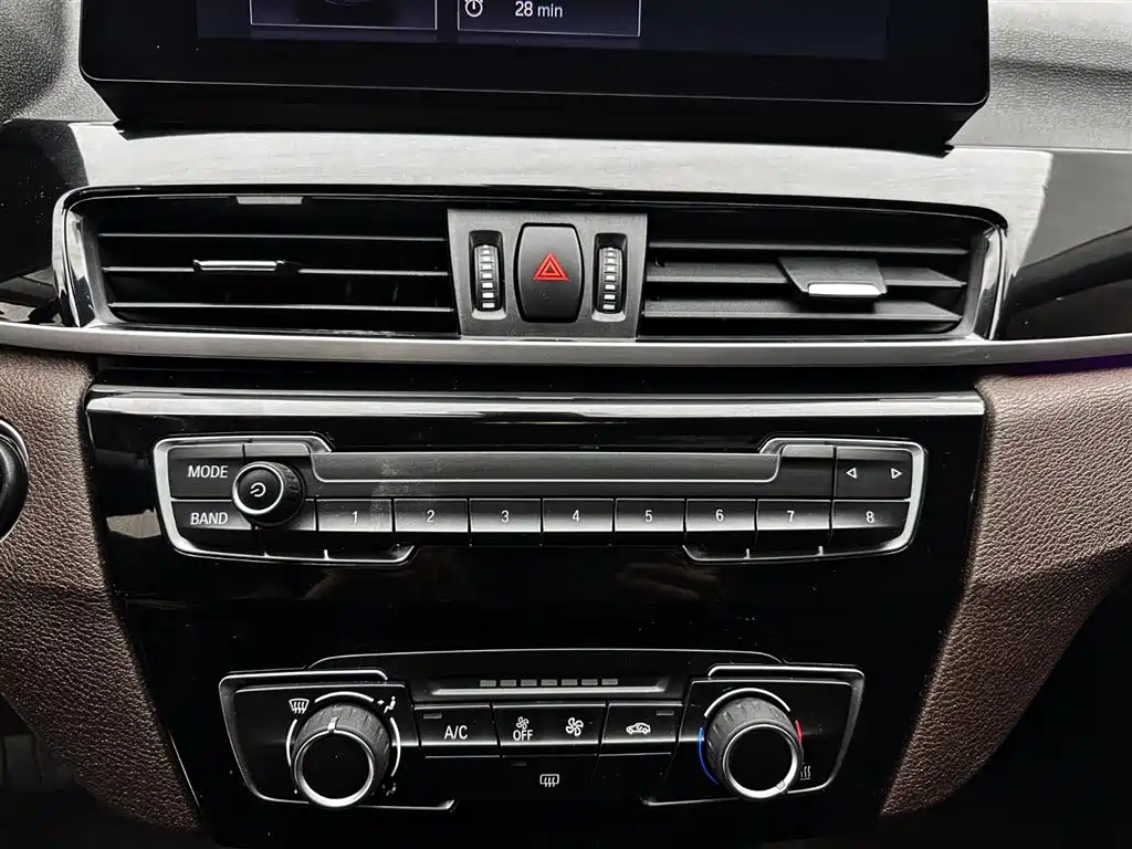 BMW X1 2022 — фото 20