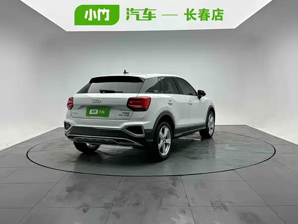 Audi Q2L 2022