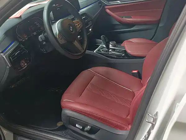BMW 5 Series 2023