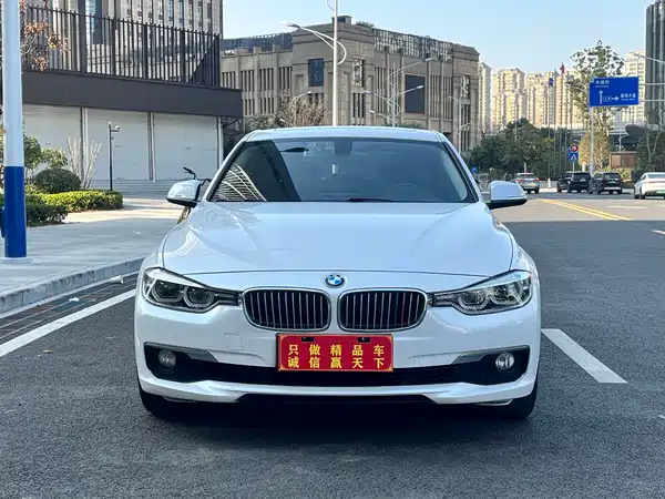 BMW 3 Series 2019