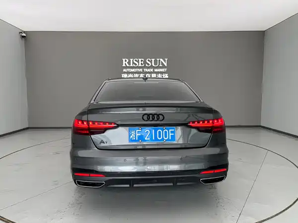 Audi A4L 2022