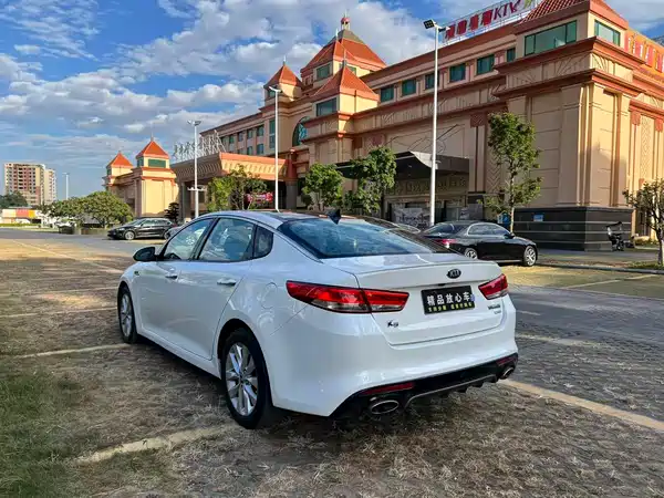 Kia K5 2016
