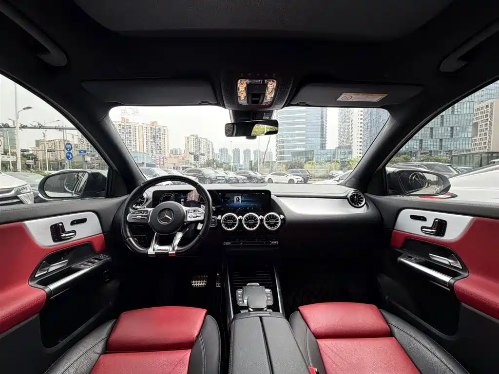 Mercedes-Benz GLA AMG 2022 — фото 14
