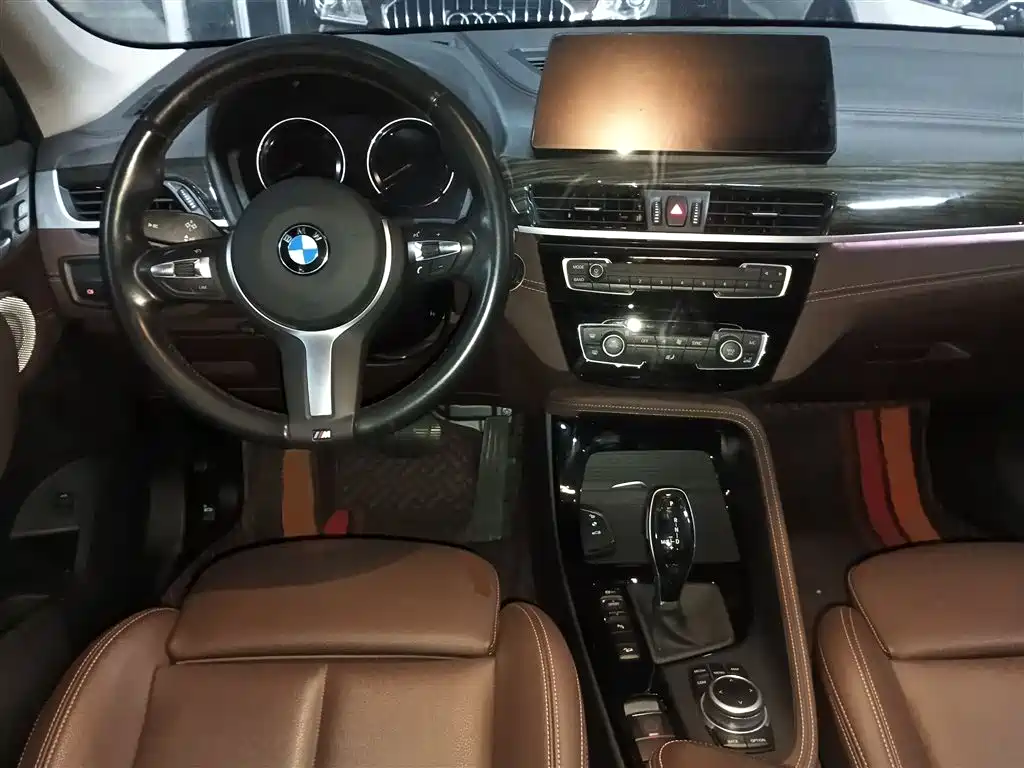 BMW X1 2021 — фото 12