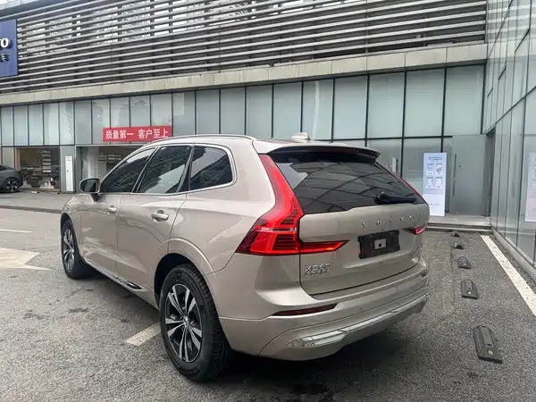 Volvo XC60 2023