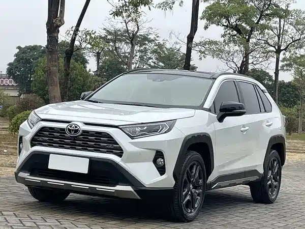 Toyota RAV4 2022