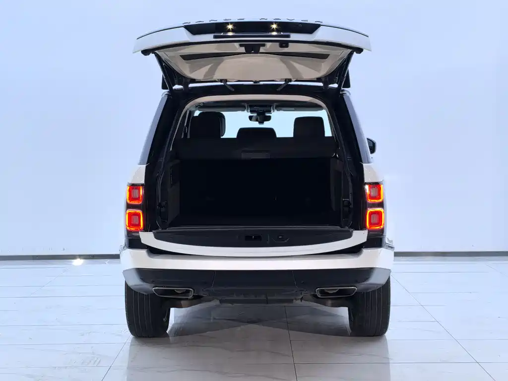 Land Rover Range Rover 2020 — фото 21