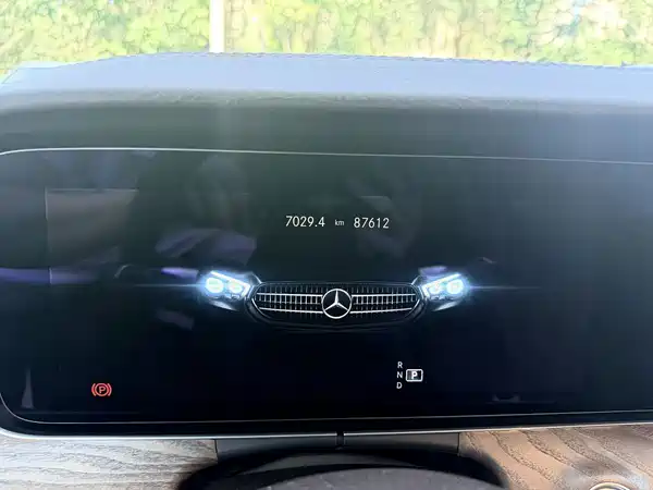 Mercedes-Benz E-Class 2021